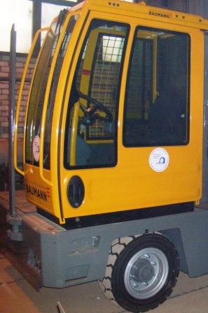 Автопогрузчик боковой 5 тонн BAUMANN HX 50 в Волгограде для негабаритных грузов ООО &laquo;Коммерческая фирма Агропромснаб&raquo; 