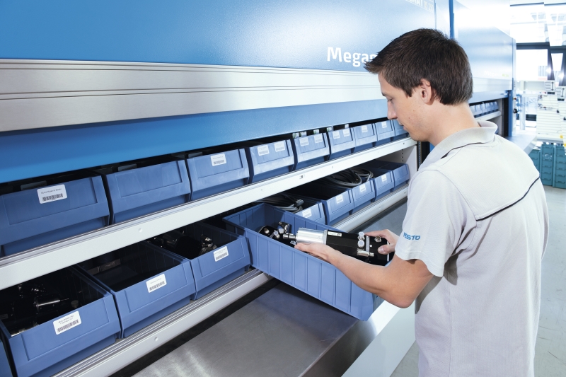 Пример склада готовой продукции на базе Kardex Megamat RS - автоматизированная система хранения