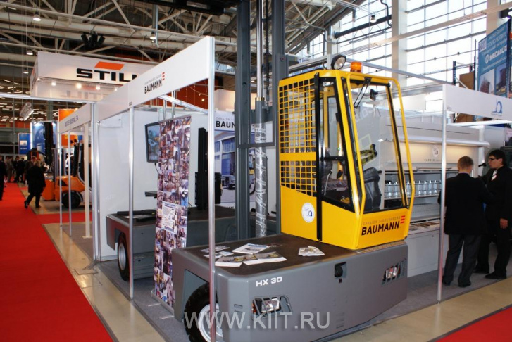 Индустриальный комплекс Агрисовгаз - поставка бокового погрузчика BAUMANN HX 30/12/40 