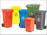 Раздельный сбор мусора - мусорные контейнеры различных цветов