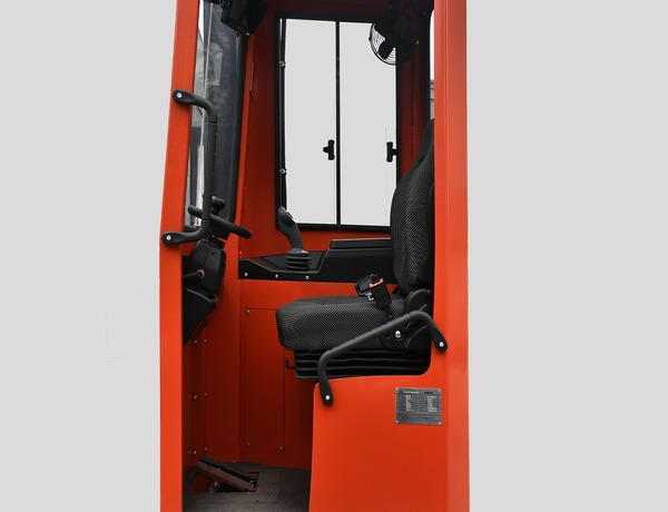 Фото многоходовой электропогрузчик mima mqc35 3500 кг 6500 мм 48/600 в/ач li-ion на сайте www.kiit.ru в интернет-каталоге КИИТ ☎ +7(800) 707-07-45 Изображение №13