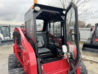 Фото колесный мини погрузчик с бортовым поворотом quadtrac ssl95jmax на сайте www.kiit.ru в интернет-каталоге КИИТ ☎ +7(800) 707-07-45 Изображение №13