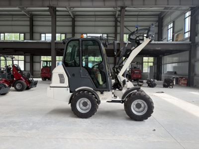 Универсальный мини-погрузчик TAIAN DY35LB (1200 кг, 2110 мм, Kubota V1505). Изображение №27