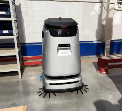 Промышленный робот-уборщик AGIBOT C5. Изображение №9