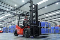 Фото электрический погрузчик ep efl352x 3,5 т 3,3 м акб 80/280 li-ion на сайте www.kiit.ru в интернет-каталоге КИИТ ☎ +7(800) 707-07-45 Изображение №8