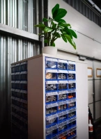 Фото шкаф поворотный с выдвижными ящиками стелла с2-204 на сайте www.kiit.ru в интернет-каталоге КИИТ ☎ +7(800) 707-07-45 Изображение №2