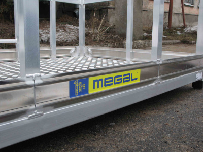 Подвесная алюминиевая площадка MEGAL ППА-4 (320 кг, 1,705х1,105 м, 53 кг). Изображение №8