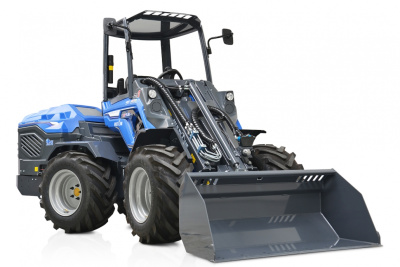 Многофункциональный мини-погрузчик MULTIONE 11.5 Y (2540 кг, высота подъема 3,7 м, двигатель Yanmar 50 л.с.). Изображение №15