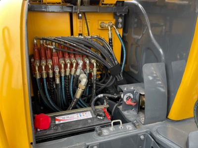 Мини экскаватор Yuchai YC 60-9. Изображение №12