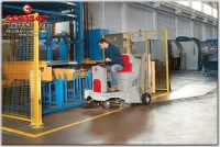 Фото подметальная машина с сиденьем comac cs 800h  (двигатель двс) на сайте www.kiit.ru в интернет-каталоге КИИТ ☎ +7(800) 707-07-45 Изображение №3