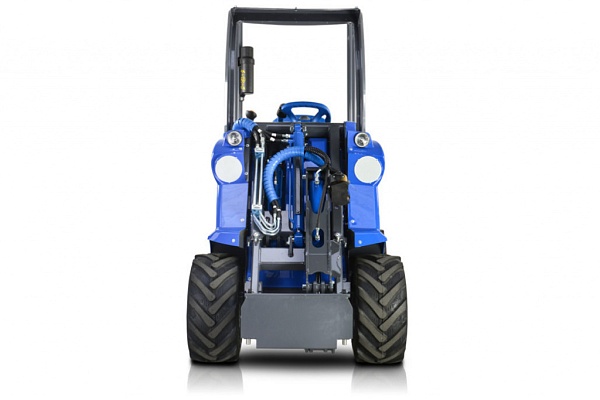 Фото мини погрузчик multione 4.2 k на сайте www.kiit.ru в интернет-каталоге КИИТ ☎ +7(800) 707-07-45 Изображение №5