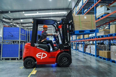 Электропогрузчик EP EFL203 2W300. Изображение №4