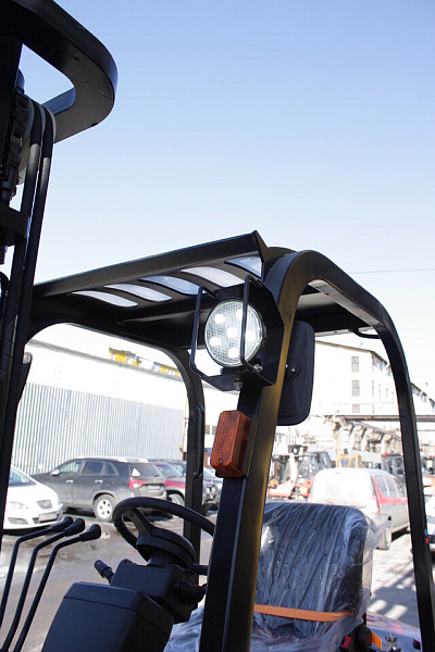 Фото дизельный погрузчик ep cpcd15t8 mitsubishi 1500 кг 3000 мм на сайте www.kiit.ru в интернет-каталоге КИИТ ☎ +7(800) 707-07-45 Изображение №5