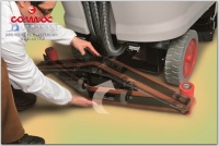 Фото поломоечная машина comac ultra 120 b на сайте www.kiit.ru в интернет-каталоге КИИТ ☎ +7(800) 707-07-45 Изображение №9