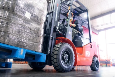 Электропогрузчик EP FB25H 3F480. Изображение №10