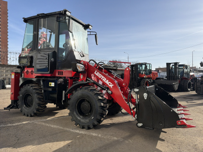 Экскаватор-погрузчик LEOTRACK BL35 (шарнирно-сочлененная рама, полный привод 4WD, 1600 кг). Изображение №13