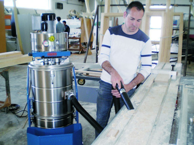 Промышленный пылесос Coynco PRO 1130 OIL 100 литров, 3 кВт для сухой и влажной уборки,стружки и СОЖ. Изображение №5