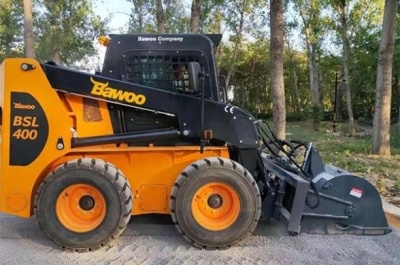 Мини погрузчик BAWOO BSL400. Изображение №1