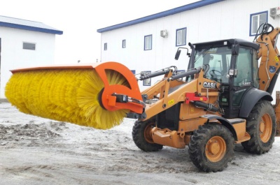 Щетки на экскаватор-погрузчик. Изображение №1