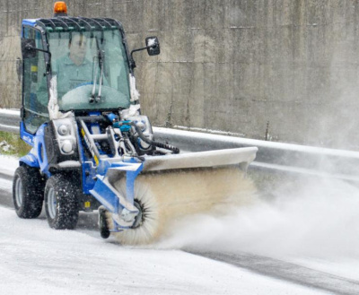 Мини погрузчик MULTIONE 2.3. Изображение №6