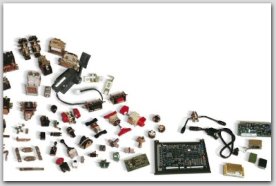 Запчасти для электронной системы управления погрузчика. Изображение №1