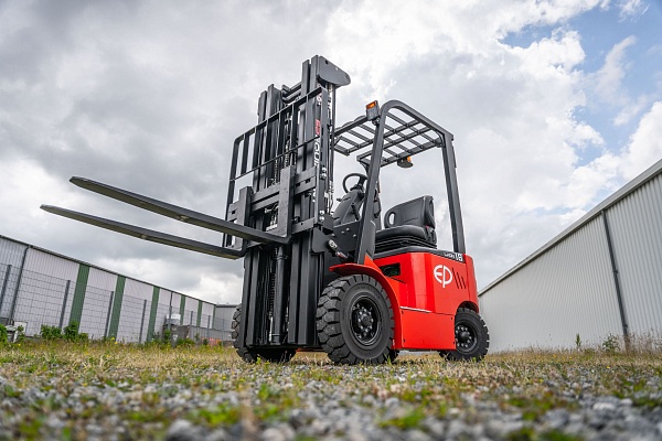 Фото электрический погрузчик ep cpd18f8 на сайте www.kiit.ru в интернет-каталоге КИИТ ☎ +7(800) 707-07-45 Изображение №26