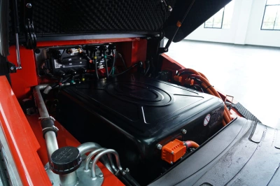 Электропогрузчик EP EFL302X(EFX5-301). Изображение №11