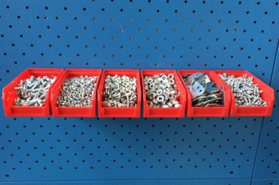 Настенный органайзер Стелла-техник V-1-650 6 красных ящиков V-1. Изображение №1