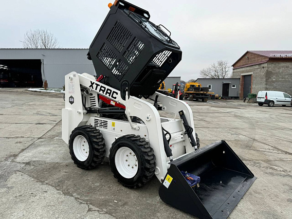 Фото мини погрузчик с бортовым поворотом xtrac s8 (850 кг) на сайте www.kiit.ru в интернет-каталоге КИИТ ☎ +7(800) 707-07-45 Изображение №15