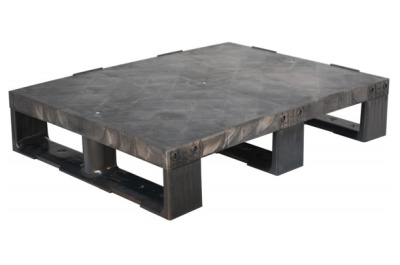 Пластиковый поддон на 3-x полозьях TR 680 800х600х150 мм сплошной, черный. Изображение №1