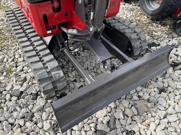 Фото мини экскаватор с кабиной quadtrac ex28 pro на сайте www.kiit.ru в интернет-каталоге КИИТ ☎ +7(800) 707-07-45 Изображение №18