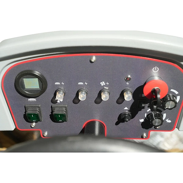 Фото поломоечная машина evoline sdb 860 т на сайте www.kiit.ru в интернет-каталоге КИИТ ☎ +7(800) 707-07-45 Изображение №16