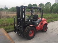 Фото внедорожный погрузчик jac cpcd 35r off road на сайте www.kiit.ru в интернет-каталоге КИИТ ☎ +7(800) 707-07-45 Изображение №5