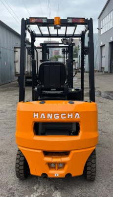 Дизельный погрузчик с японским двигателем Hangcha CPCD15-XRW10 1500 кг . Изображение №10