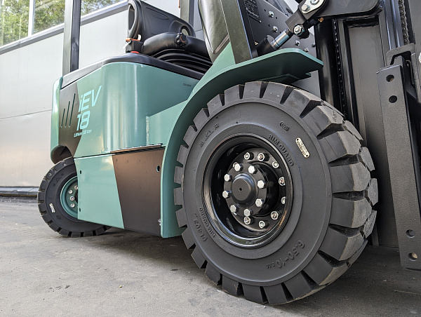 Фото погрузчик limgard iev18 на сайте www.kiit.ru в интернет-каталоге КИИТ ☎ +7(800) 707-07-45 Изображение №7