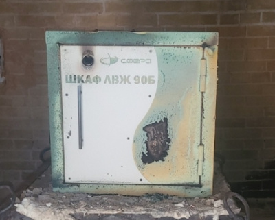Огнеупорный шкаф для хранения ЛВЖ Сфера ЛВЖ–1–590х550х630 (90Б, 90 минут, 110 кг). Изображение №9