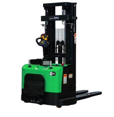 Штабелер самоходный с платформой 2,0 т 4,5 м TOR ES20T4 Li-ion 24/200 В/Ач ЭУР, Curtis, H-мачта. Изображение №1