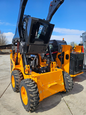 Мини погрузчик BAWOO VJ57 (зимняя комплектация). Изображение №3