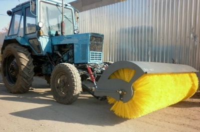 Коммунальная щетка МПтр-156/550 для МТЗ. Изображение №1