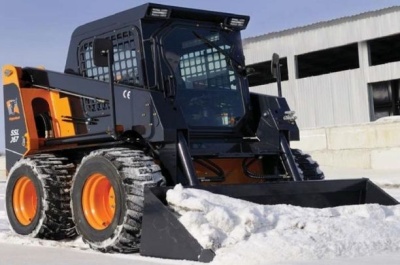 Мини погрузчик BAWOO J67. Изображение №1