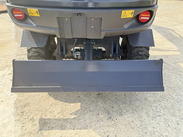 Фото колёсный экскаватор quadtrac e60w (5,5 т, двигатель yanmar 4tnv98, 46,3 квт, производительность 163 л/мин) на сайте www.kiit.ru в интернет-каталоге КИИТ ☎ +7(800) 707-07-45 Изображение №7