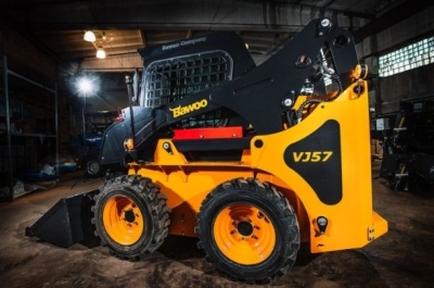 Мини погрузчик BAWOO VJ57. Изображение №1