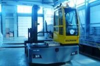 Фото вилочный боковой автопогрузчик 3 тонны на сайте www.kiit.ru в интернет-каталоге КИИТ ☎ +7(800) 707-07-45 Изображение №2