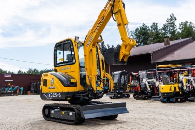 Мини экскаватор Yuchai YC25-8. Изображение №4