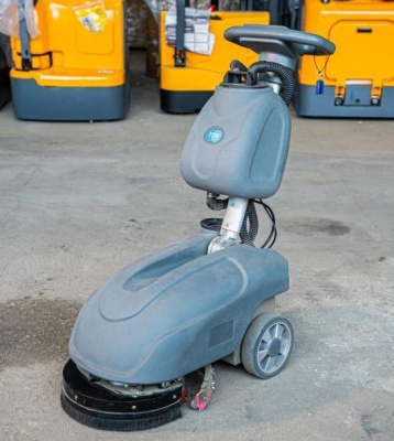 Ручная поломоечная машина TOR MINI 350 с АКБ GEL 24/35 В/Ач. Изображение №3