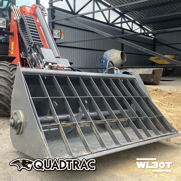 Телескопический мини-погрузчик QUADTRAC WL30T | Грузоподъемность 1000 кг, высота подъема 3260 мм, двигатель Perkins