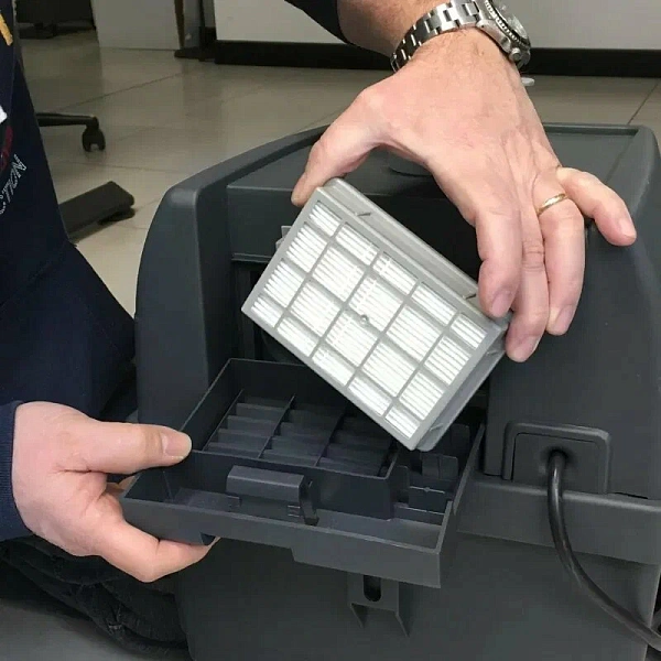 Фото пылесос для опасной пыли lavor professional pro worker em на сайте www.kiit.ru в интернет-каталоге КИИТ ☎ +7(800) 707-07-45 Изображение №6