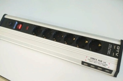 Сетевой фильтр настольный на 6 розеток. Изображение №1