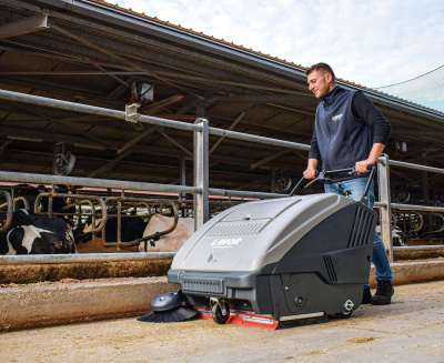 Ручная бензиновая подметальная машина LAVOR Professional SWL 900 ST. Изображение №6