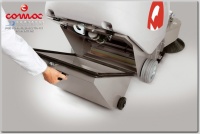 Фото подметальная машина с сиденьем comac cs 60 b ii на сайте www.kiit.ru в интернет-каталоге КИИТ ☎ +7(800) 707-07-45 Изображение №4